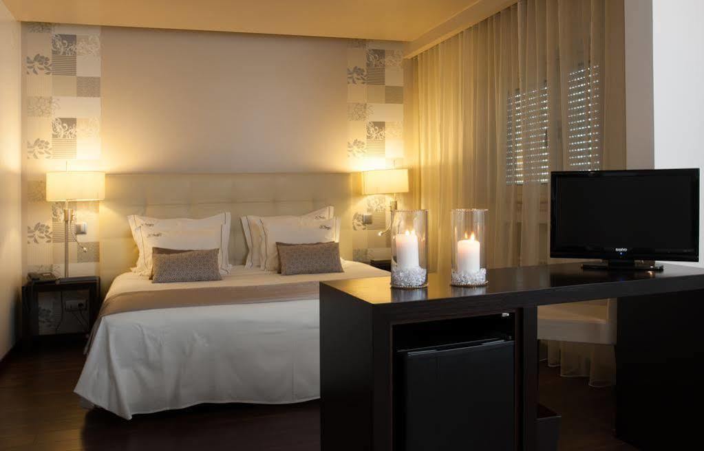 Belem Hotel Pombal  Bagian luar foto